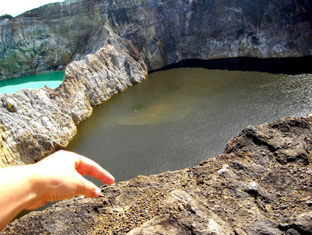 3 Color Lake Kelimutu Flores Island